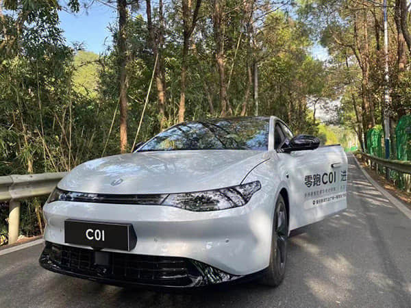 中国人保携手延吉隆骏汽车嘉年华