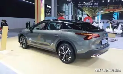 跌破10万的“高速之王”！配魔毯悬挂+爱信8AT